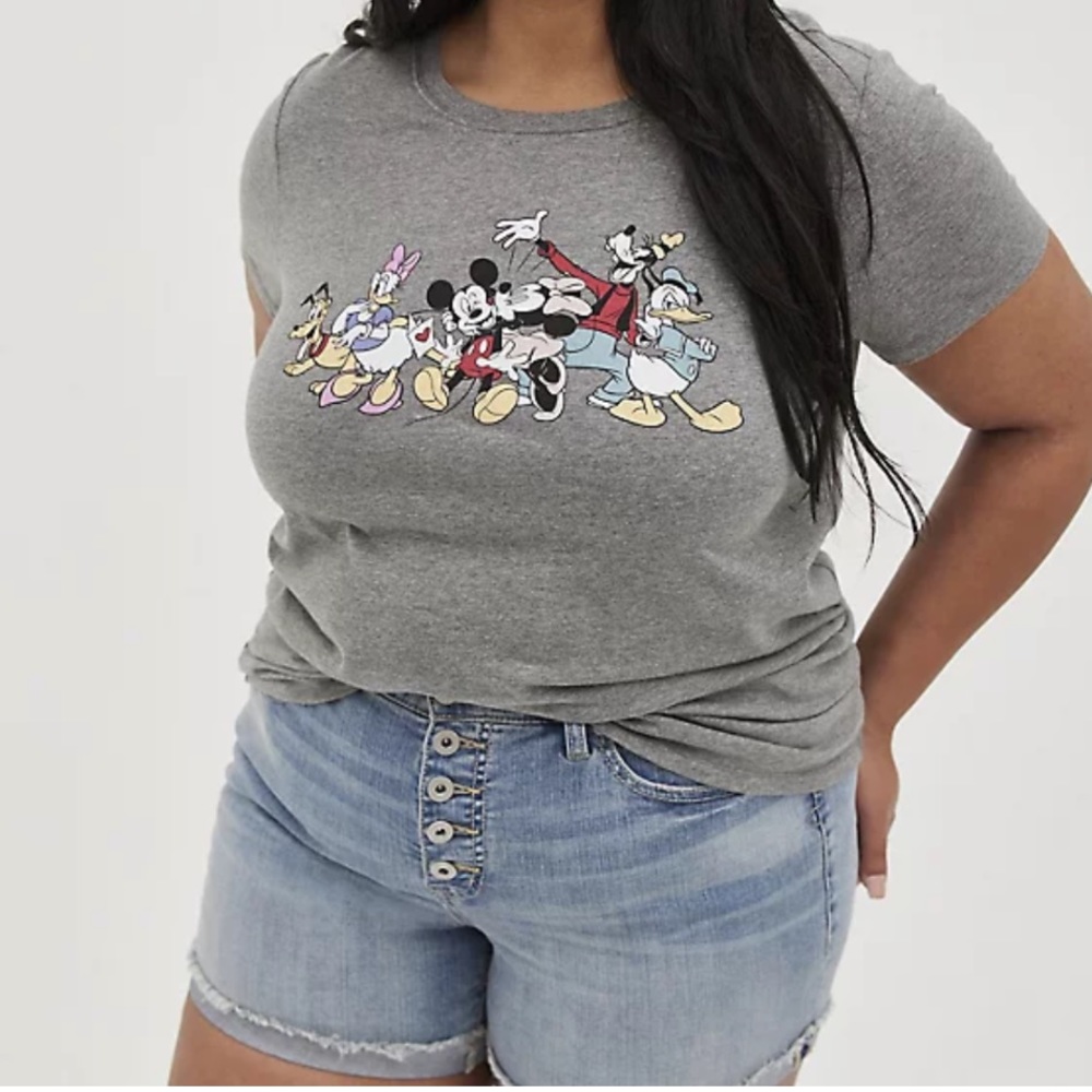 CLASSIC FIT CREW TEE - MICKEY & FRIENDS GREY